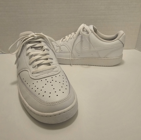 Nike Court Vision Low Women's Shoes size 11 white - Picture 1 of 7
